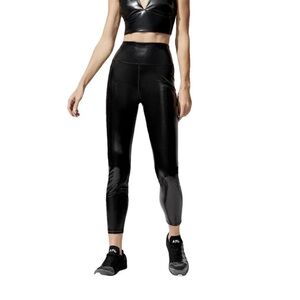 Carbon 38 pleather legging